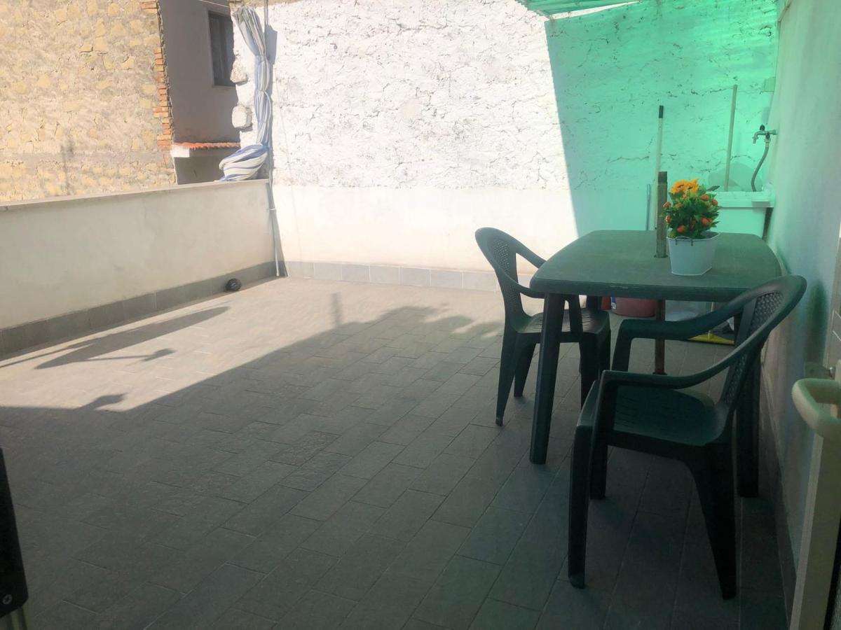 Rosy House Appartement Gaeta Buitenkant foto